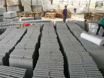 थोक भवन निर्माण सामग्री G602 G603 G654 बेसाल्ट फ़र्श पत्थर